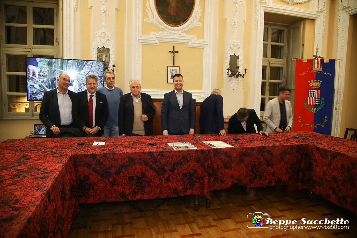 VBS_1090 - Fiera Nazionale del Tartufo e dei Santi 2022.jpg